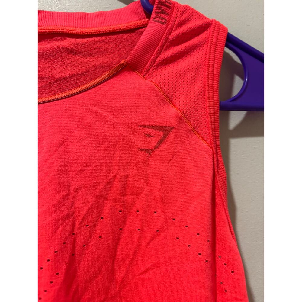 Gymshark Tank top size large - Picture 2 of 4